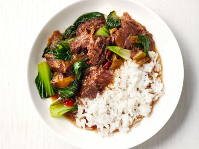 Slow-Cooker Chinese Beef and Bok Choy Recipe - (4.2/5)_image